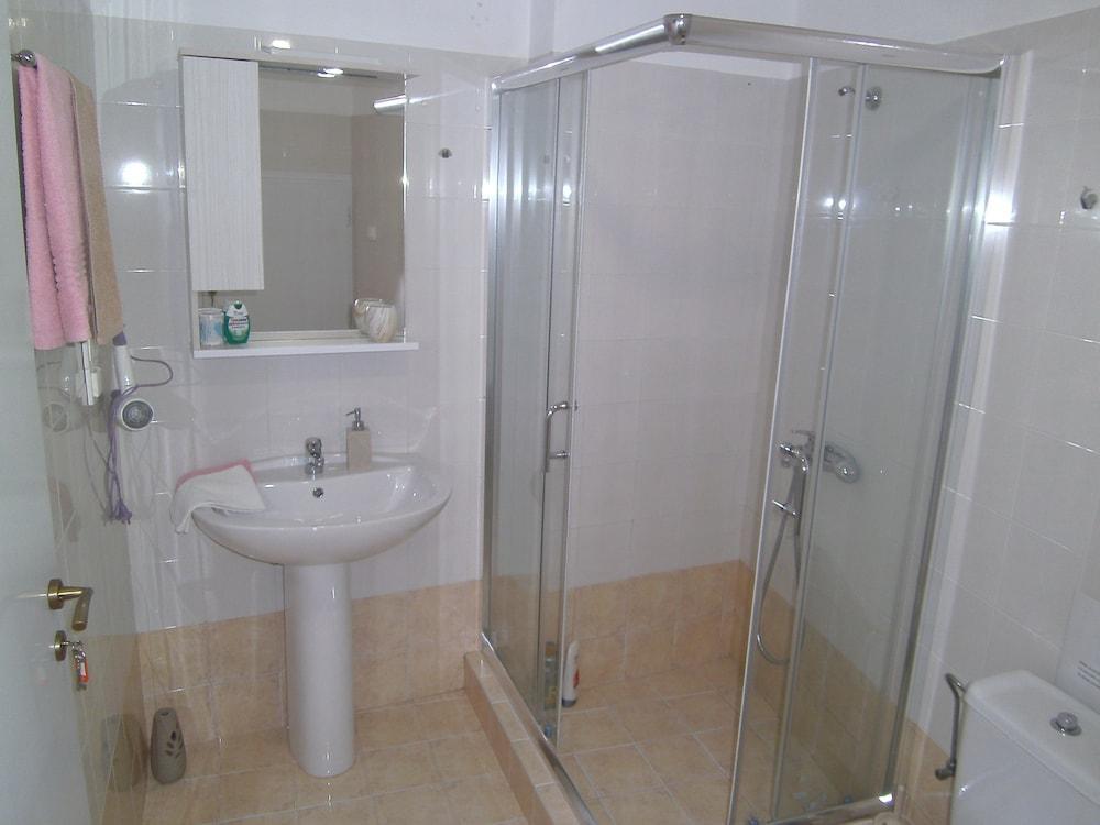 Zanart Maisonette Tripiti Ngoại thất bức ảnh