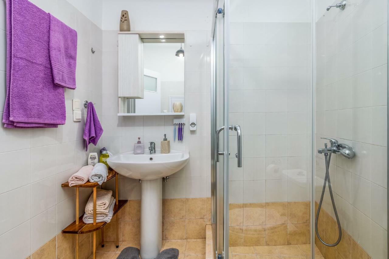Zanart Maisonette Tripiti Ngoại thất bức ảnh
